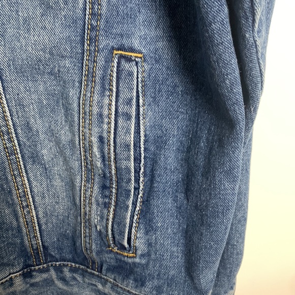 Forever 21 Men Blue Denim Distressed Jacket - Medium - Picture 9 of 11